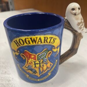 Harry Potter Hogwarts ❤️💛💙💚  Crest ceramic mug with Hedwig Handle NWT HTF